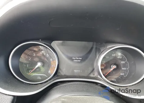 2019 Jeep Compass Latitude z USA, uszkodzony, nr VIN 3C4NJCBB0KT658362